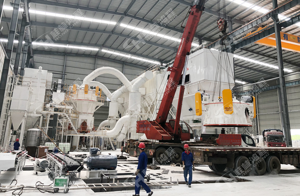 �{��̼���}���a(ch��n)��HLMX����(x��)��ʽĥ�ۙC(j��) ĳ���썏ʯ��̼���}�����a(ch��n)�����b�F(xi��n)��(ch��ng)